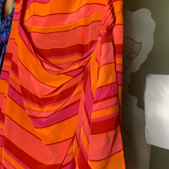 Assortment of clothes - Picture 4 of 16